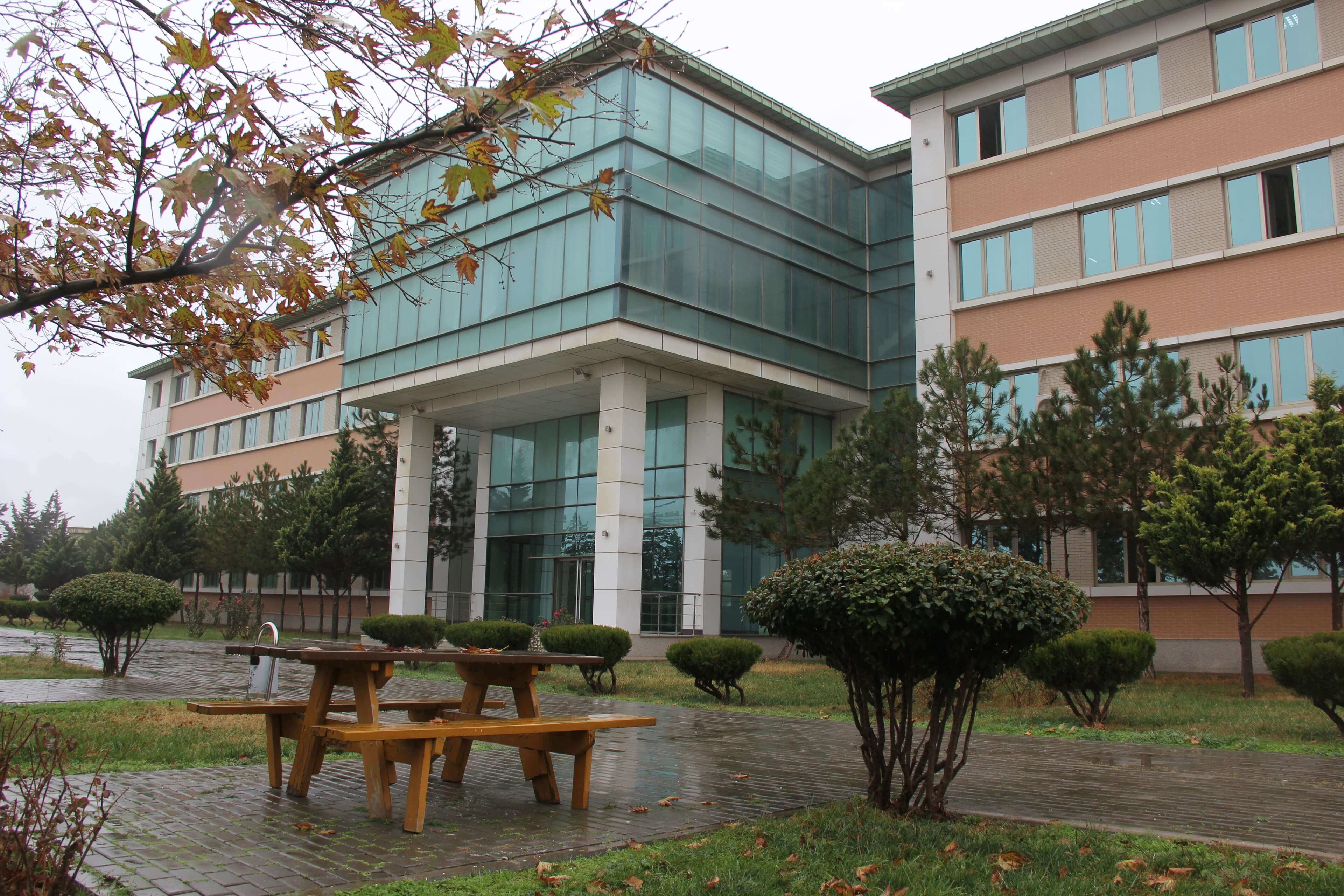 Baku Engineering University: Campus & Infrastructure Gallery 2025 - Image 25