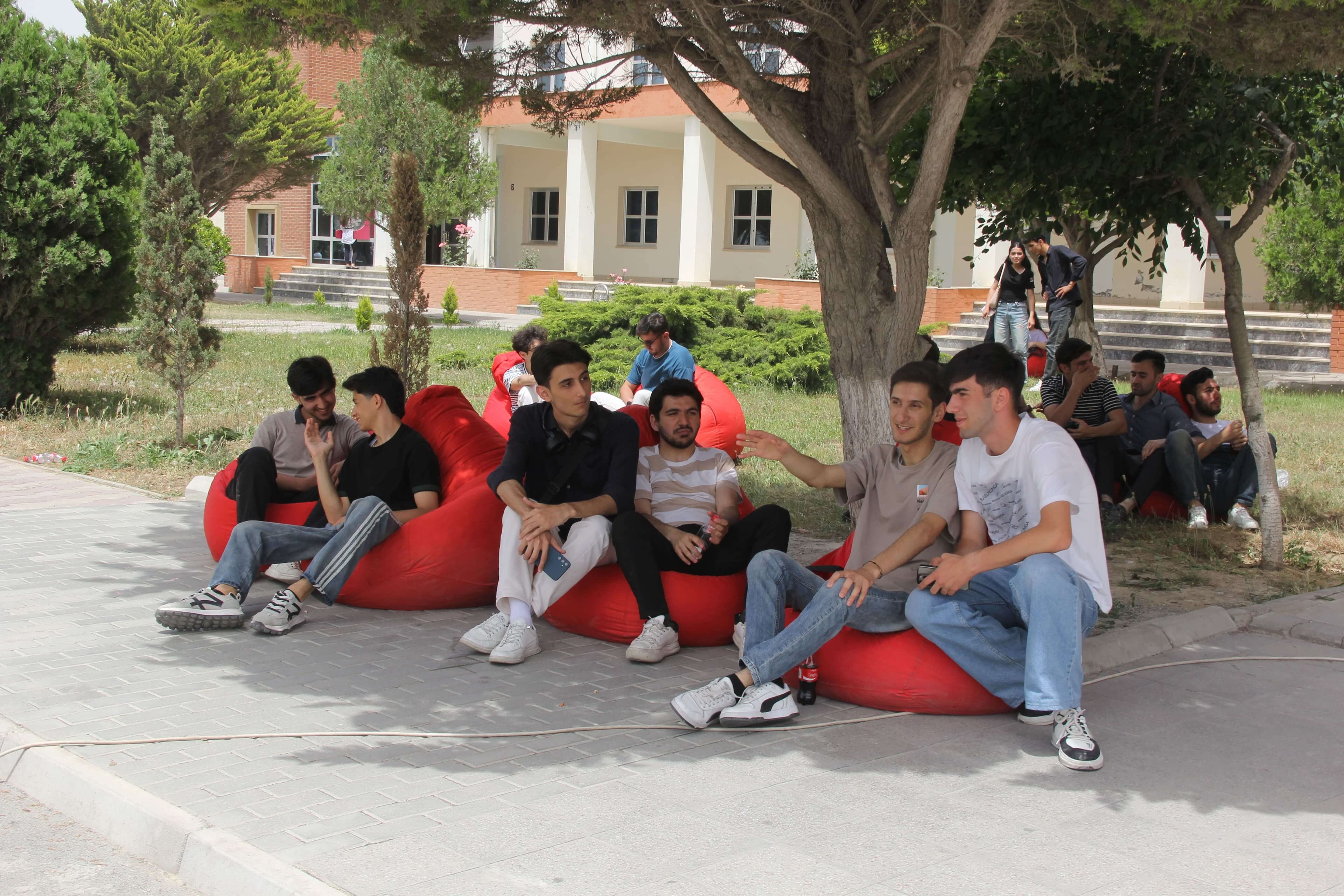 Baku Engineering University: Campus & Infrastructure Gallery 2025 - Image 11