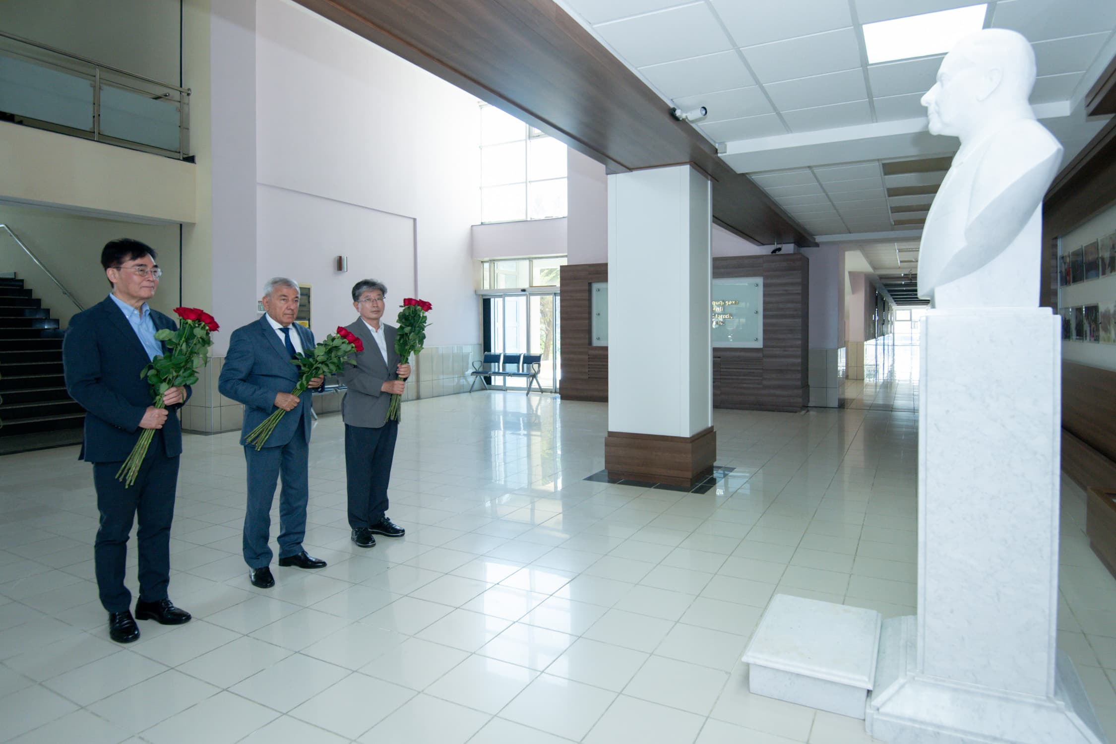 BMU-da İNHA Universitetinin Himayəçilər Şurasının sədri və rəhbər heyəti ilə görüş