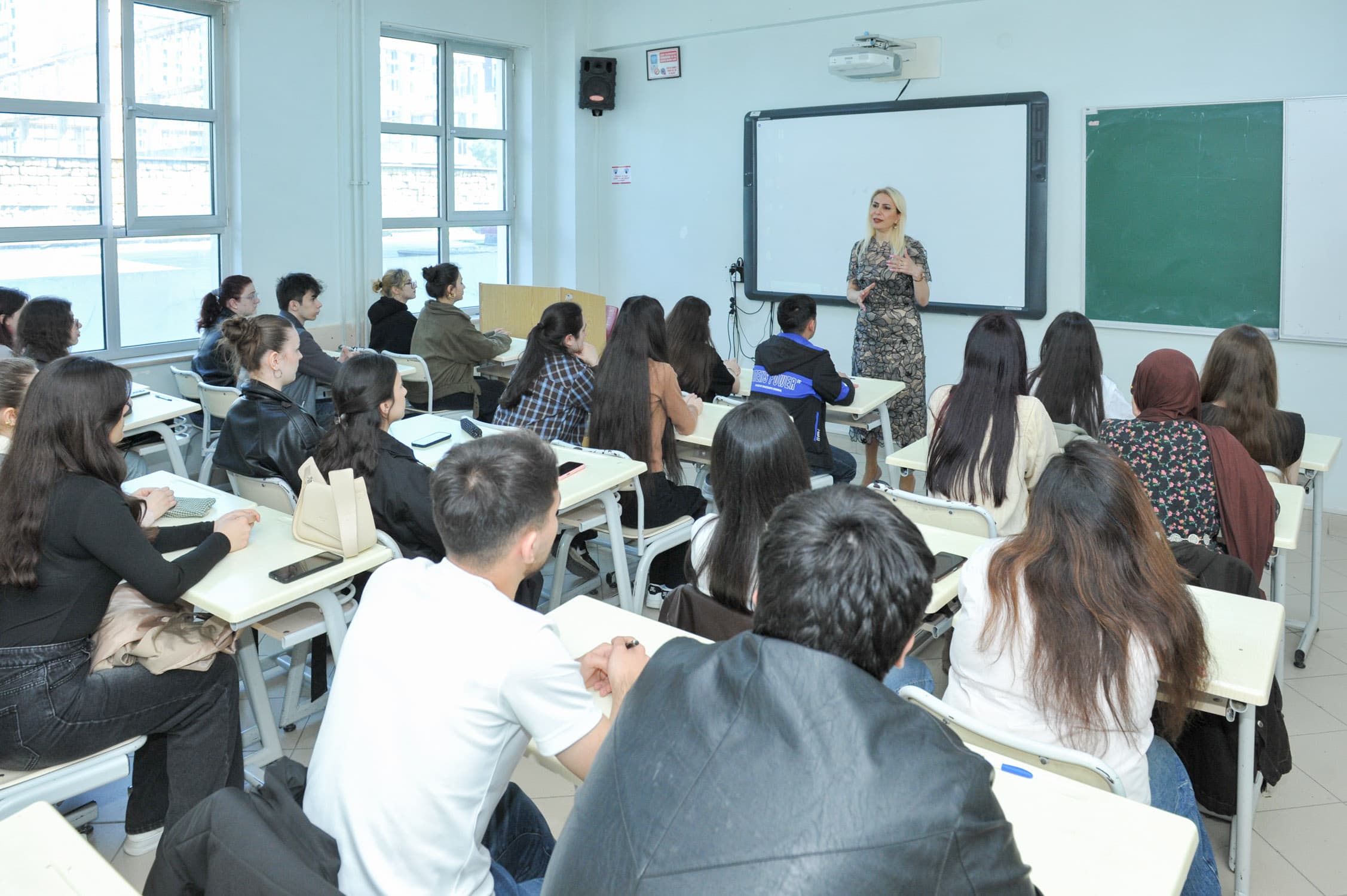 Open Classes on March 31 Genocide Held at BEU