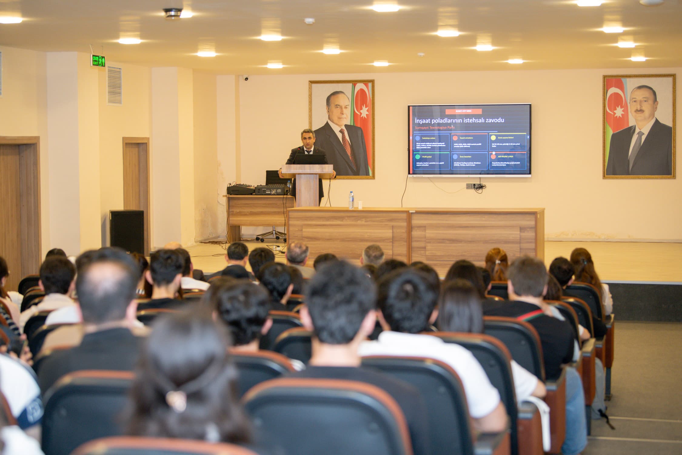 BMU-da yeni nəsil metalların tətbiqinə dair seminar keçirilib
