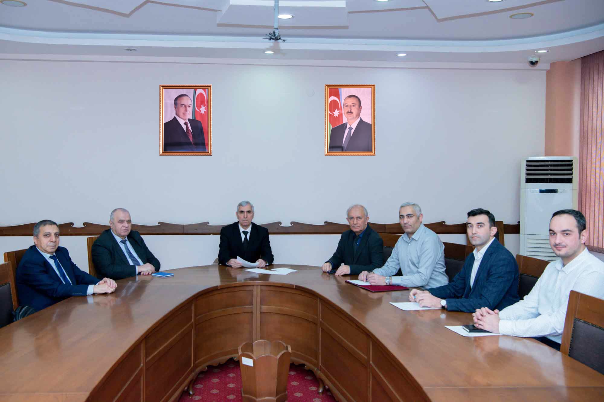 BMU-da doktorant və dissertantlar ixtisas imtahanı verib