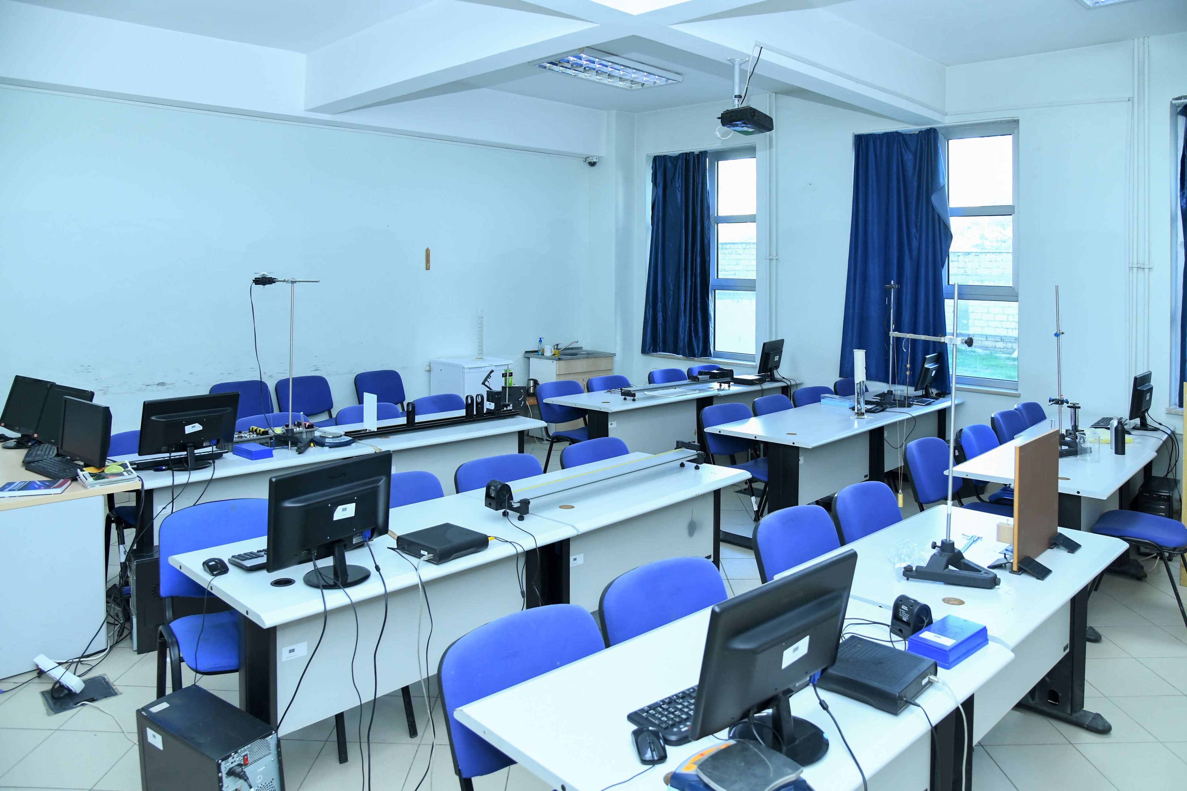 Fizika laboratoriyası